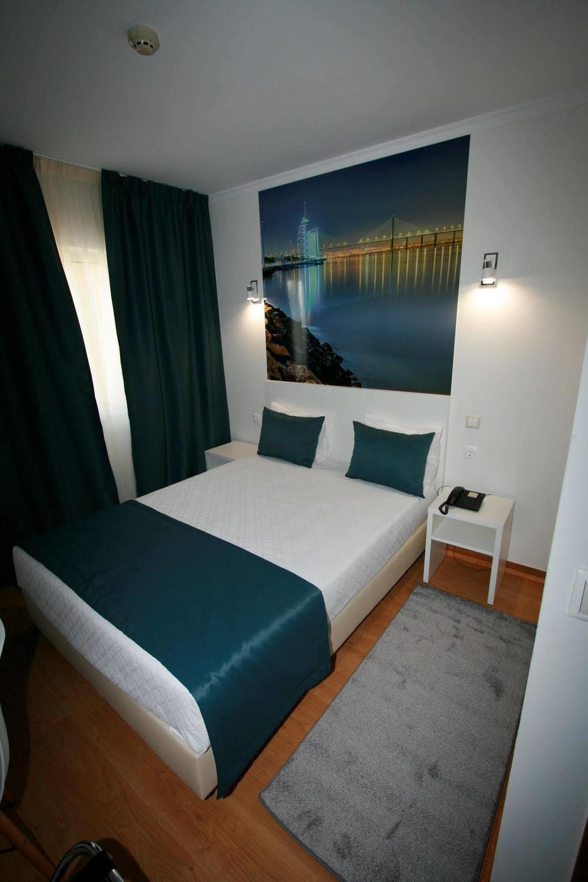 Patria Hotel Lisboa Екстериор снимка